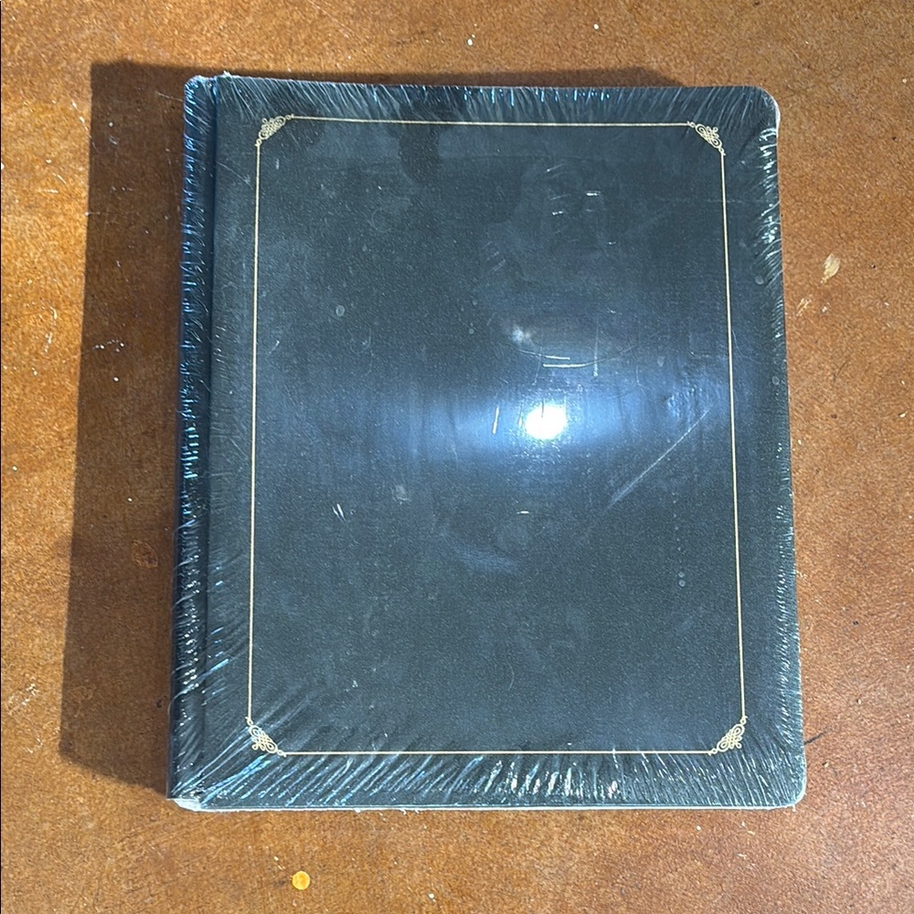 Creative Memories 12x14 new wrapped in plastic memory book